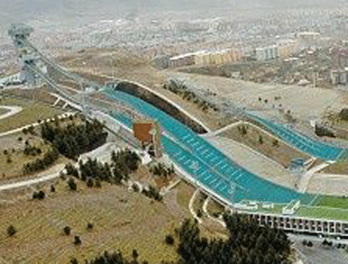 Erzurum'da tesisler tamam, ama kar yok...