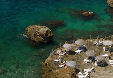 The Marmara Antalya’dan, karne hediyesi...
