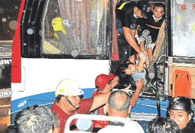 Filipinler'de, kanlı kurtarma fiyaskosu...