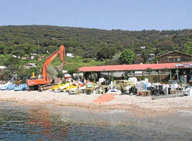 Adalar'da plajlar yerlebir...