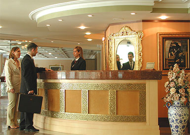 Otelcilikte selamlaşma nasıl yapılmalı?