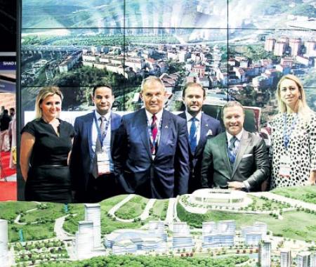 Otelini Dubai’de satışa çıkardı