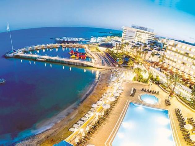 Pansiyonla başladı zincire koşuyor
