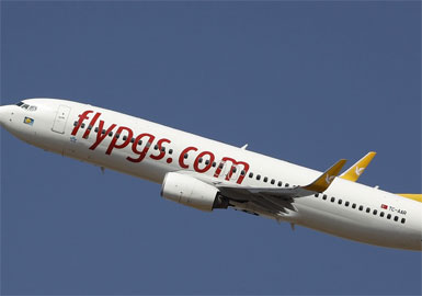 Pegasus'un Antalya-İzmir uçuşları başlıyor...