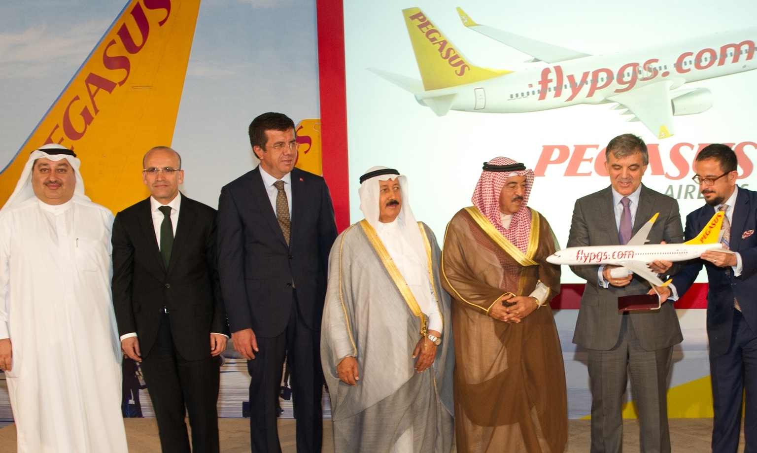  Pegasus'un Kuveyt hattının açılışını Gül yaptı