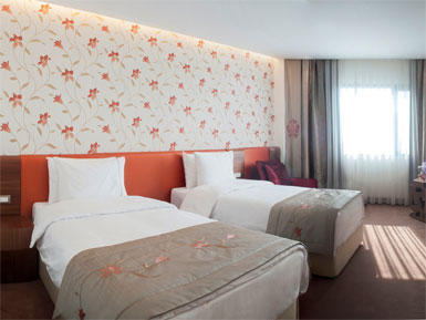 Ramada Hotel & Suites İstanbul açıldı...