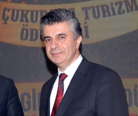 Rehber bulundurma sorumluluğunu takan yok