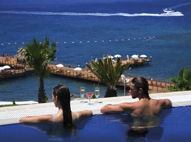 Rus turist kaybına % 25'lik yerli desteği
