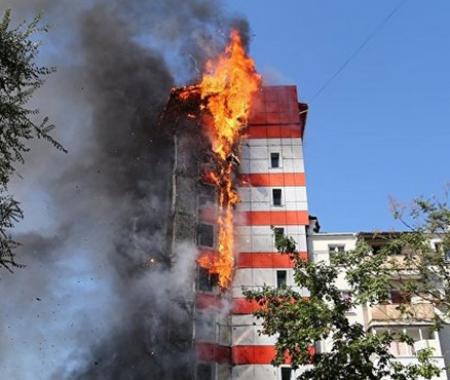 Rusya’da otel yangını