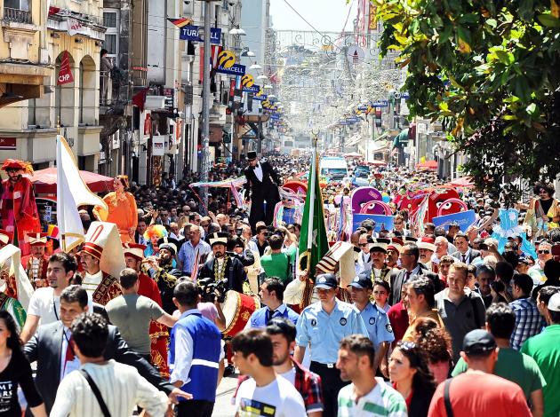 Şehrin ruhu İstanbul Shopping Fest'le  canlanacak