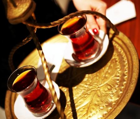 Sheraton İstanbul Ataköy Hotel’de ‘En Anlamlı Çay Saati’