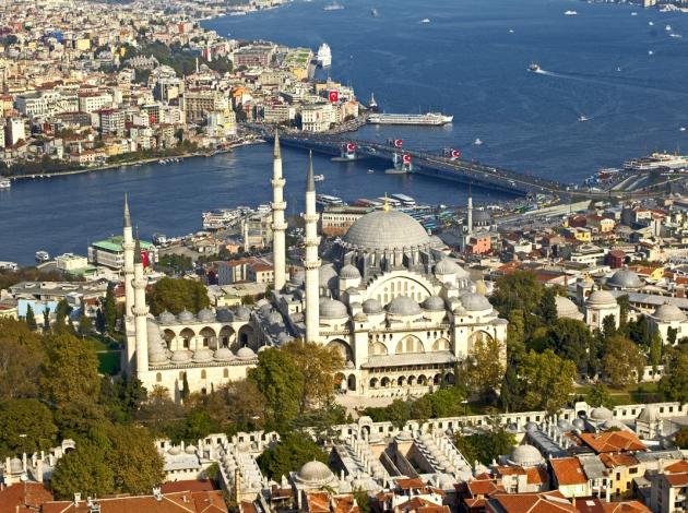 Süleymaniye Camii cafe kondu cenneti oldu