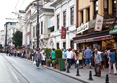 Sultanahmet’te lezzet kuyruğu