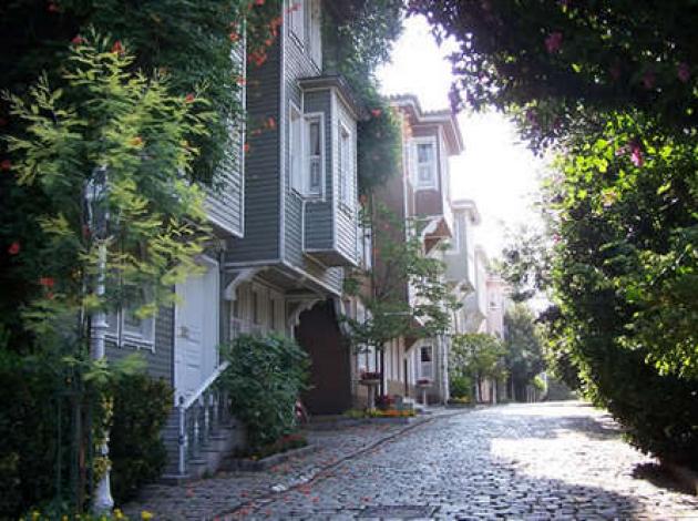 Sultanahmet'i Sultanahmet yapan Çelik Gülersoy'dur