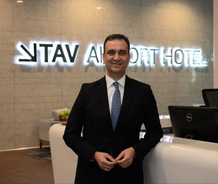 TAV Airport Hotel İzmir’e ‘En İyi Havalimanı Oteli’ ödülü