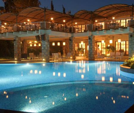 The Marmara Bodrum Otelinde konfor ve lüksü yaşayın