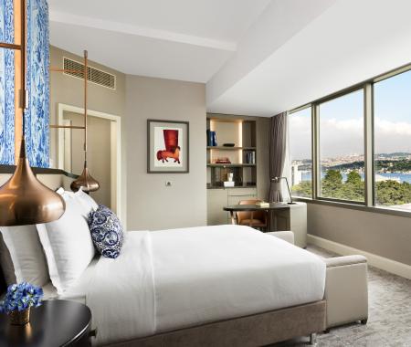 The Ritz-Carlton Istanbul'a 'İstanbul’un En İyi Oteli' ödülü