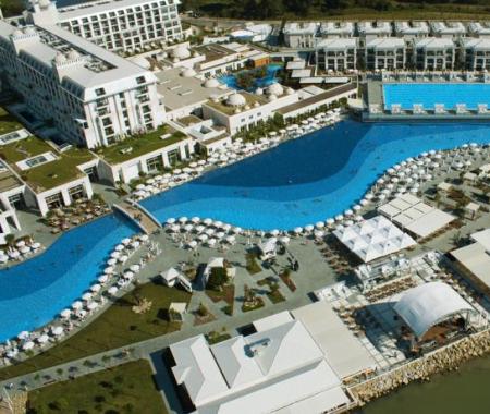 Titanic Deluxe Belek Hotel'de Çocuk Şenliği