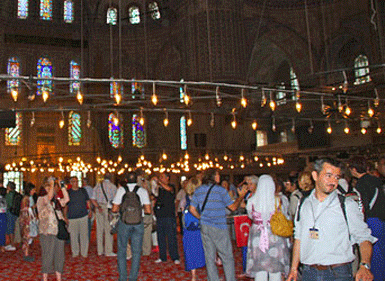 "Oruç tutanları görmek çok ilginç"...