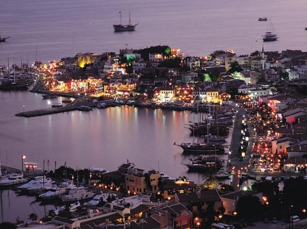 Turistik ilçe Marmaris'in adı değişiyor