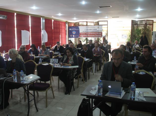 Turizm Bakanlığı, ‘Kültür’den ayrılsın!