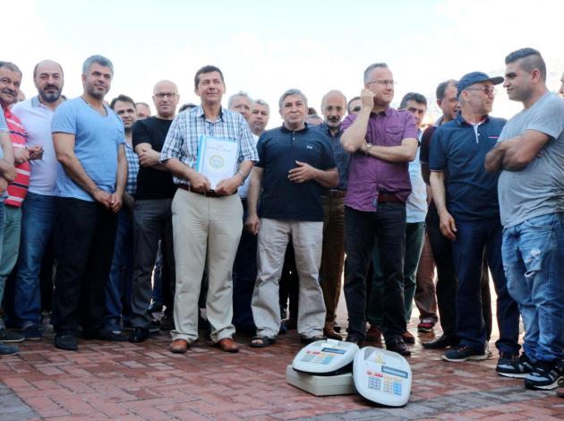 Turizm krizinde ilk yazar kasalı eylem