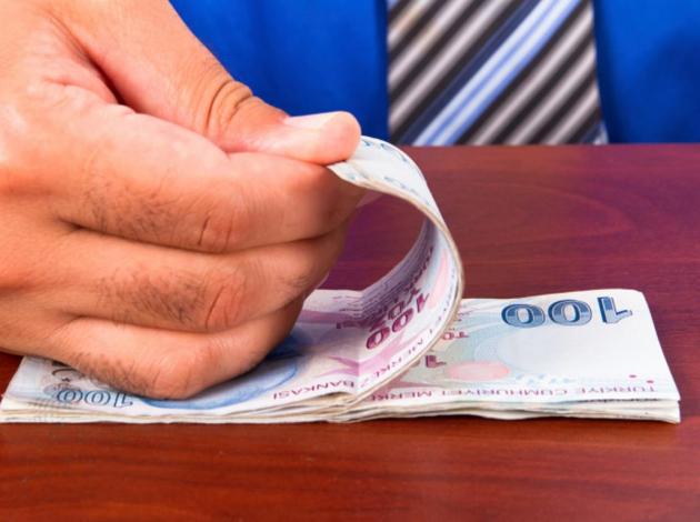 Turizmci çareyi kredide aradı