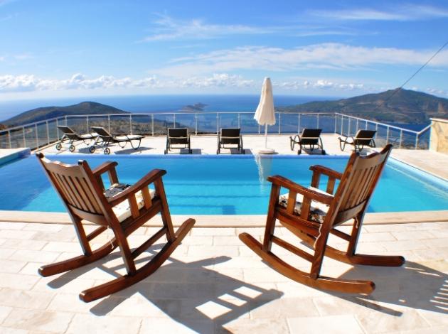 Turizmcilerin kredi borçları yeniden yapılandırılmalı