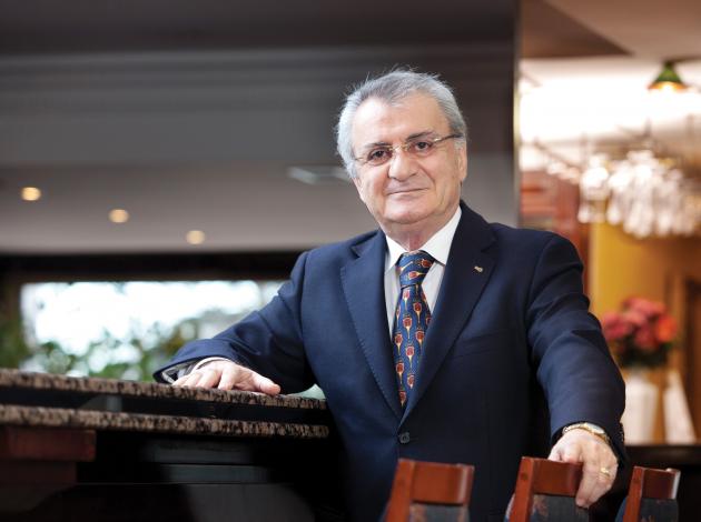 Turizmdeki zor süreci de aşacağız