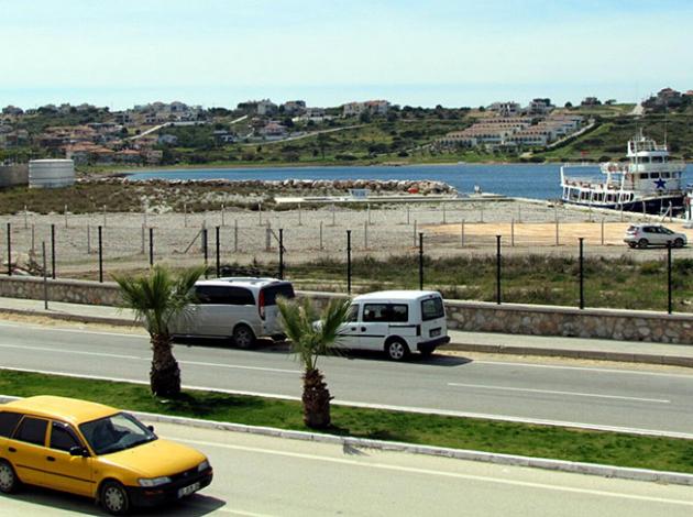 Turizmin gözbebeği Çeşme geri kabul merkezi oluyor