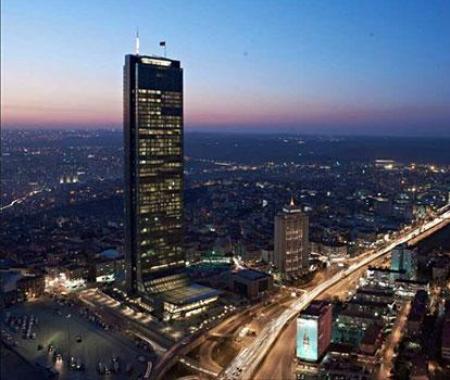 Türkiye'nin en yüksek binası satılıyor