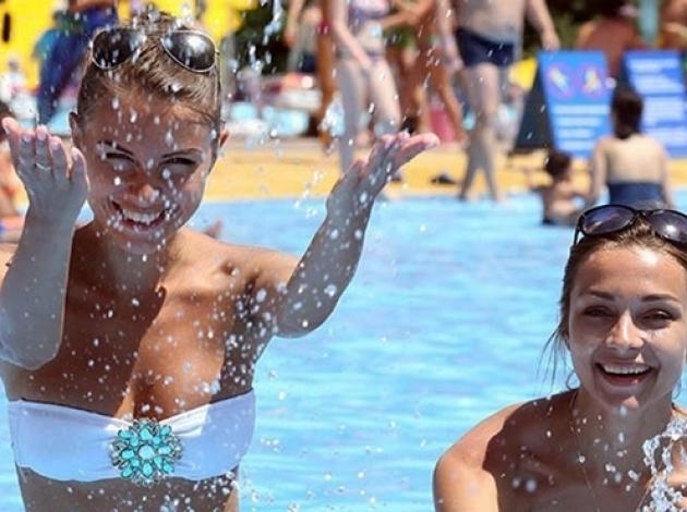 Ukrayna üzerinden 300 bin Rus turist gelecek