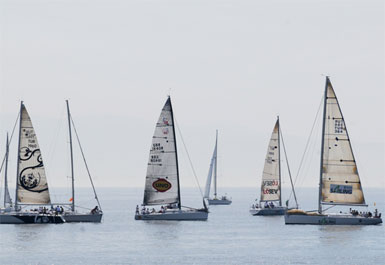 UNO İstanbul Sailing Cup 2011 başlıyor...
