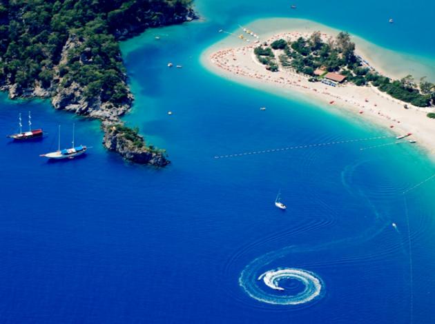 Uzmanı, neden turizmin hedef alındığını açıkladı