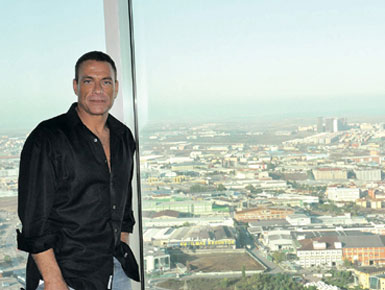 Van Damme'dan İstanbul'a Avrupa'nın en büyüğü...