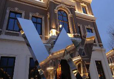 W İstanbul'a "En Lüks Otel" ödülü...