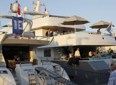 Türkiye'nin ilk yat marketi açıldı..