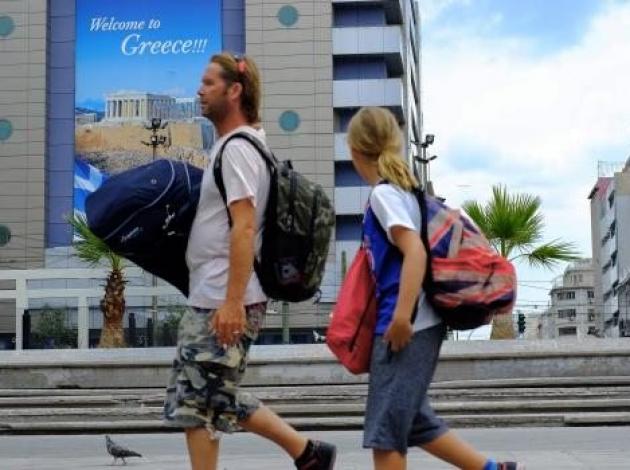 Yunanistan Rus turiste demir attı