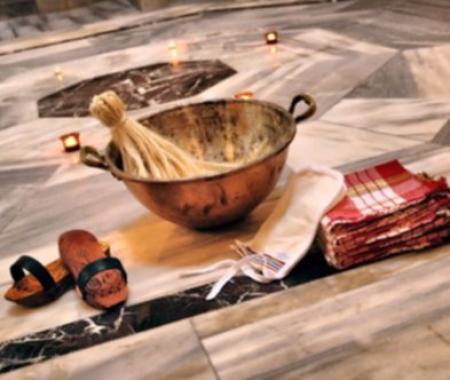 Yüzyıllık markalar arasında tarihi bir hamam da var
